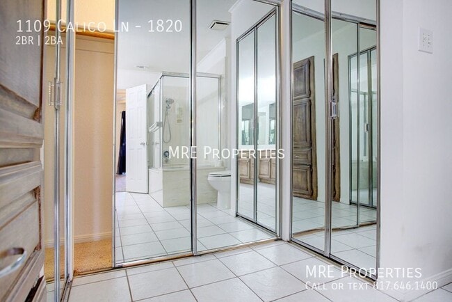 Building Photo - 1109 Calico Ln