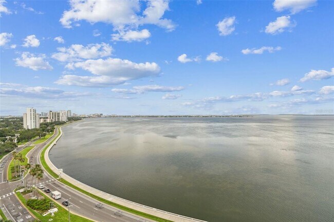 Building Photo - 3101 Bayshore Blvd