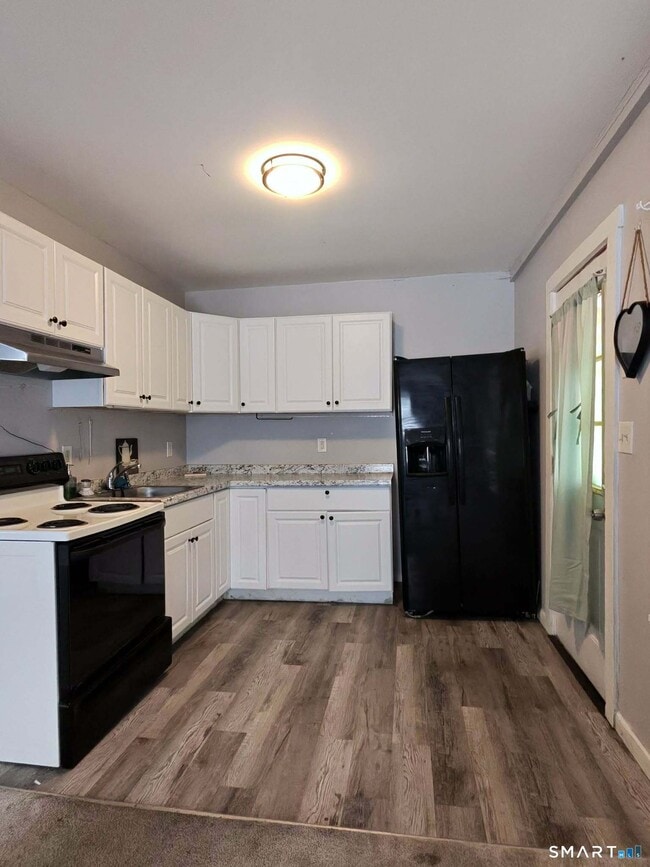 Building Photo - 69 Franklin St