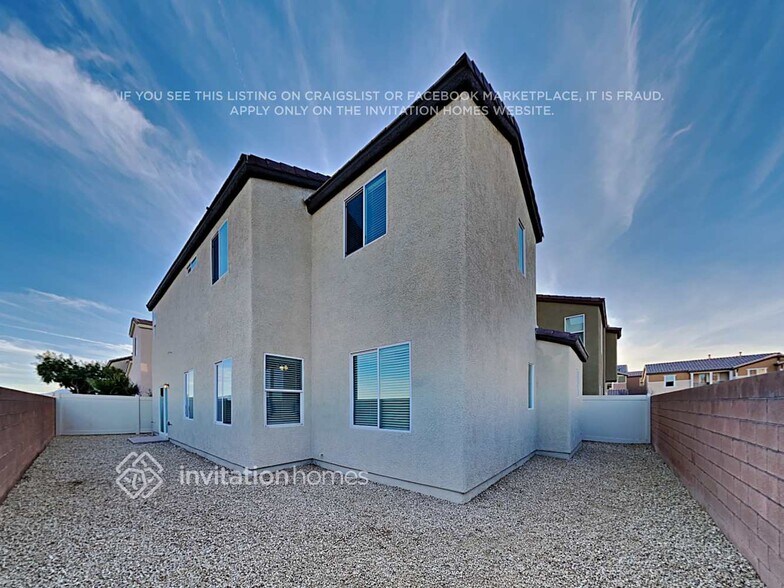 Building Photo - 9148 Domina Royal St