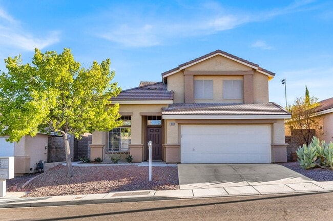 Primary Photo - Stunning Remodeled Summerlin Home!