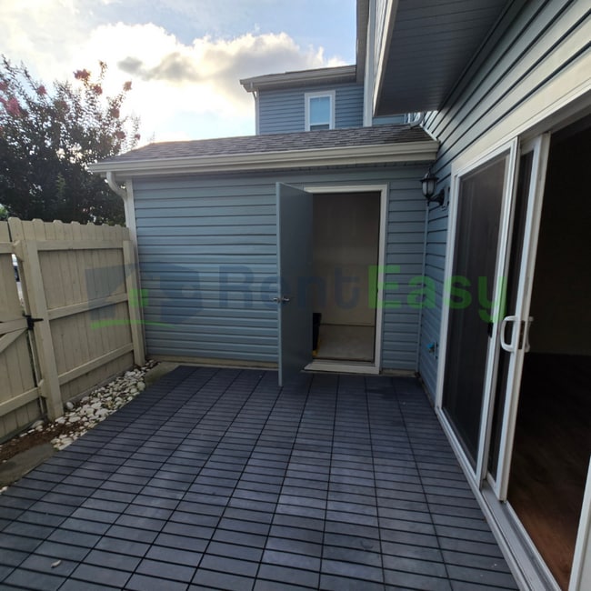 Building Photo - 1449 Rollesby Way