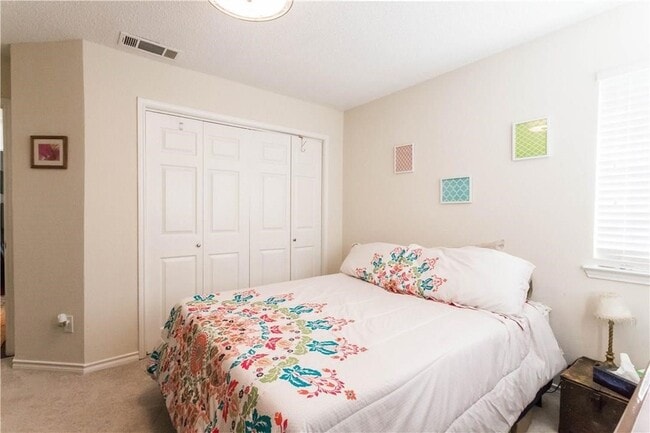 Building Photo - 6103 Crystalwood Ct