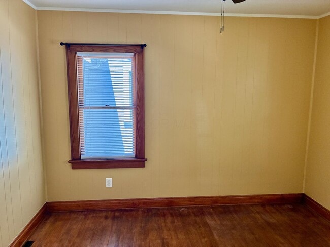 Building Photo - 261 N Wheatland Ave