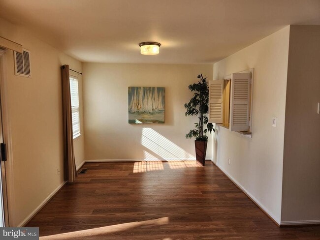 Building Photo - 10456 Parthenon Ct