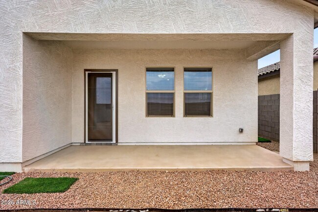 Building Photo - 2097 Grazing Mdw Ln