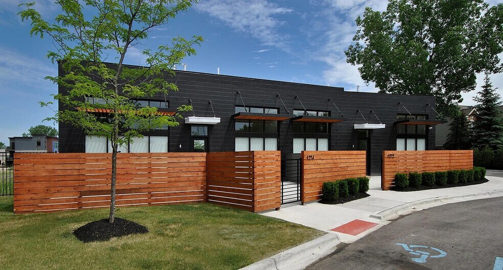 Building Photo - 1210 Morse Ave