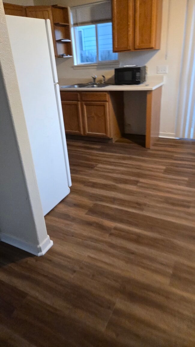 Building Photo - 4304 Lipan St