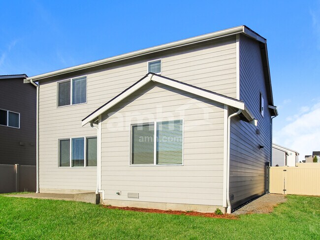 Building Photo - 19220 16th Ave Ct E