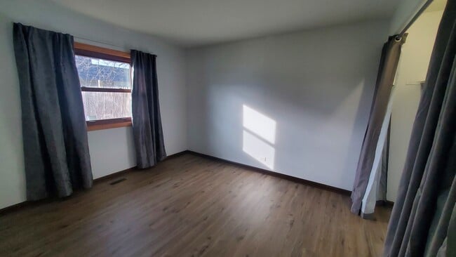 Building Photo - 202 Highbury Dr