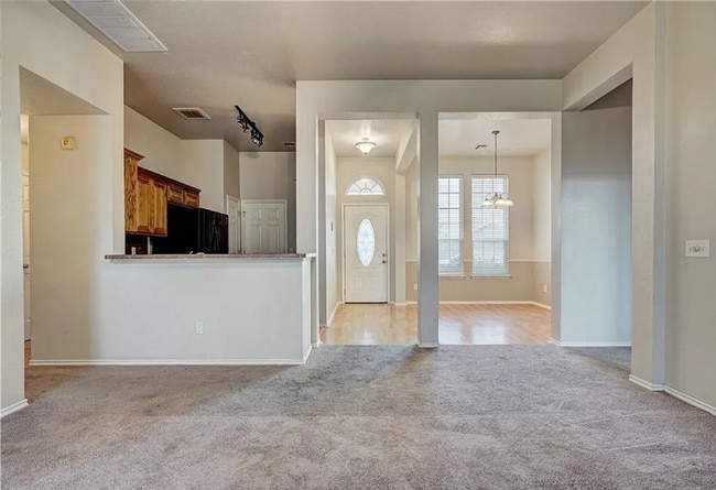 Building Photo - Beautiful 3 Bed 2 Bath in Edmond