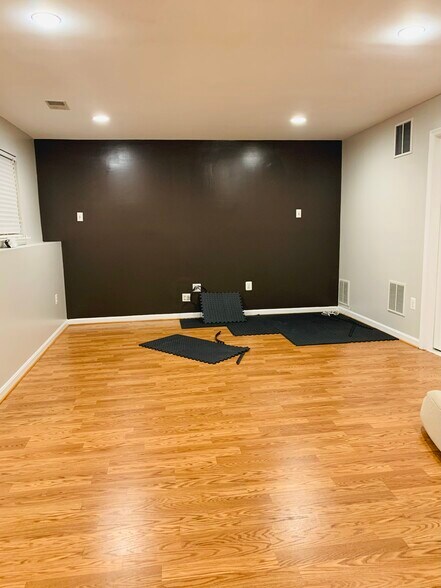 18.Basement - 8841 Royal Doulton Ln