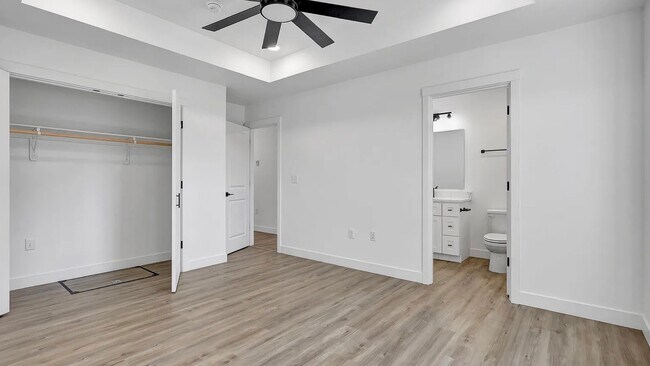 Building Photo - 6880 W Tadpole Cir