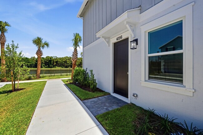 Building Photo - 4356 Brookgreen Sq