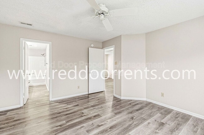 Building Photo - 2249 Collins Way