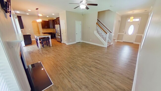 Building Photo - 169 Eclipse Ct