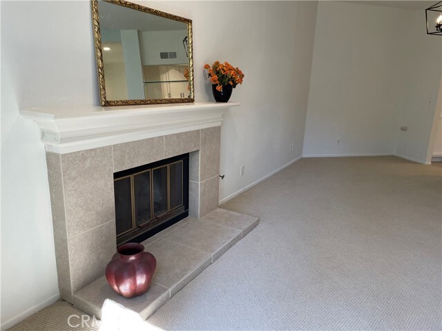 Building Photo - 253 Chesterfield