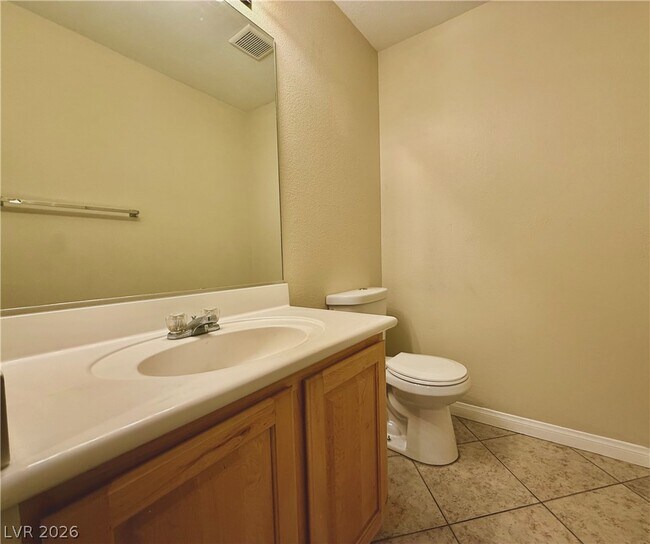 Building Photo - 10256 Missouri Meadows St