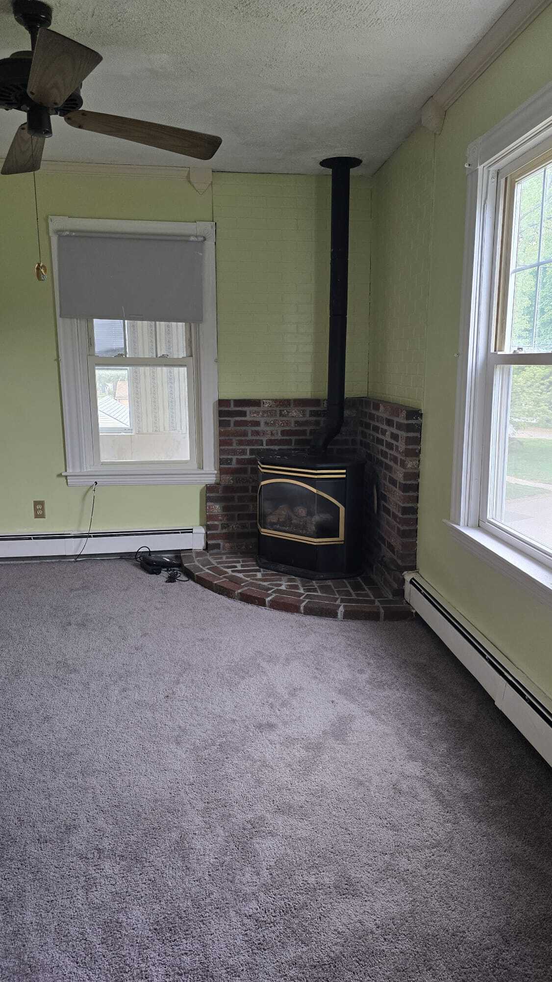 Living Room - 30 California Ave