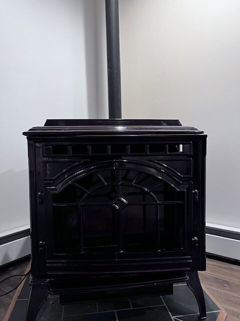 Pellet stove - 172 S Maple St