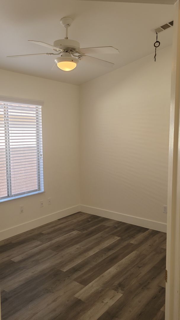 Building Photo - Charming Single Story 3 Bedroom Home For R...