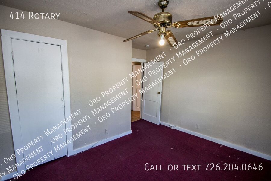 Building Photo - 414 Rotary-