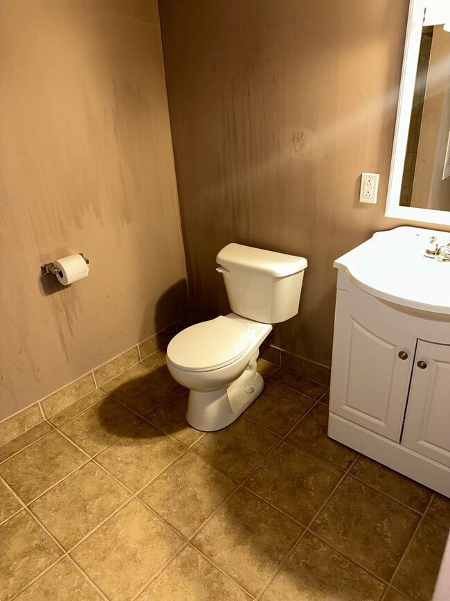 Building Photo - 119 S 17th St