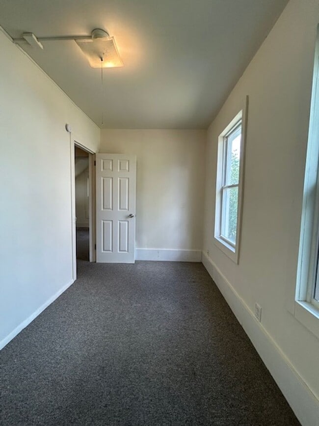 Building Photo - University Park 5BR/2BA—Walkable to UA, Fl...