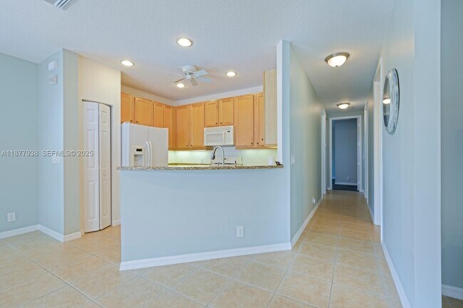 Building Photo - 198 Evergrene Pkwy