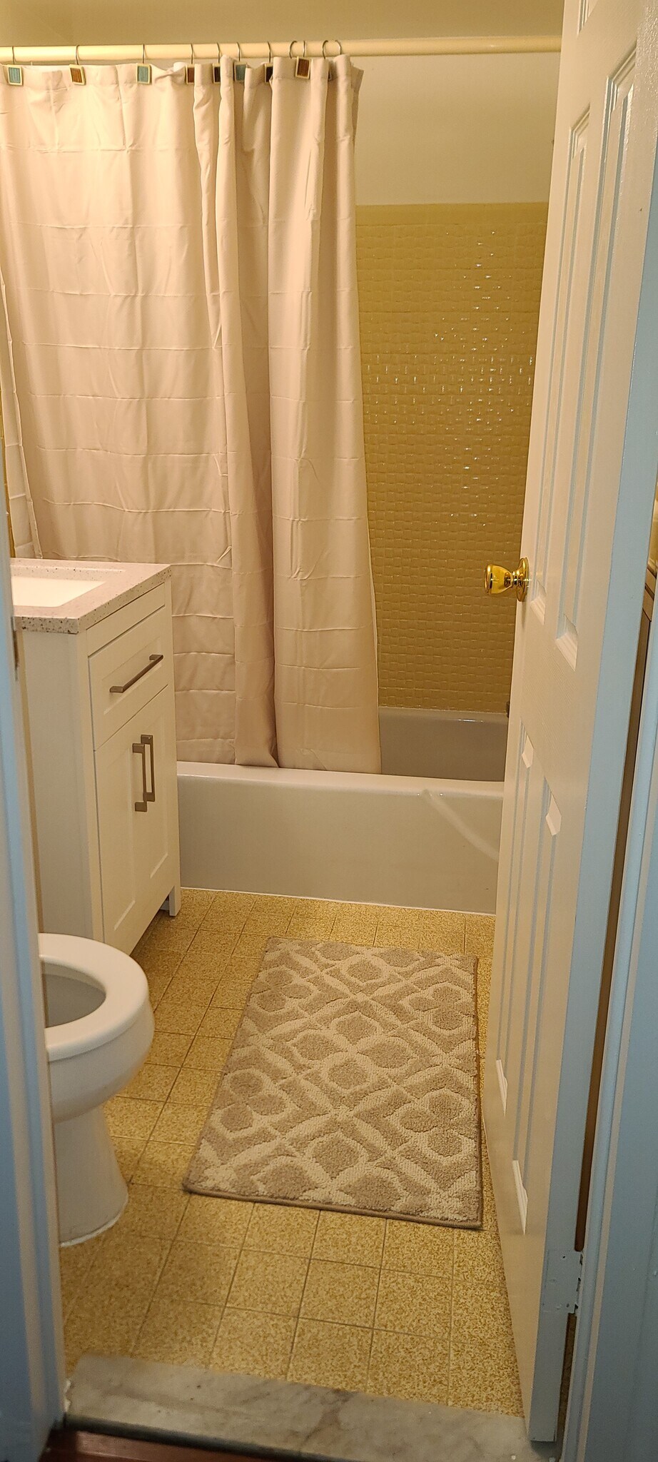 Building Photo - 10401 Grosvenor Pl