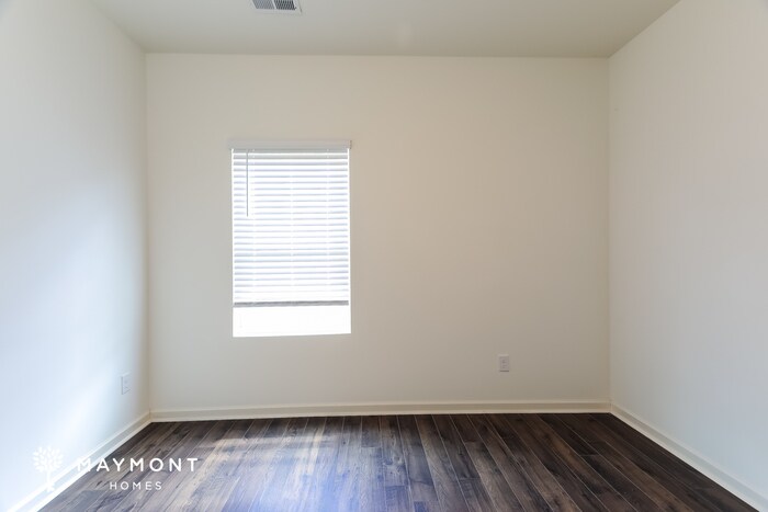 Building Photo - 5700 Timber Leaf Lp