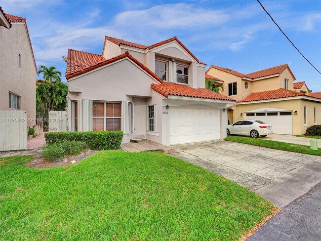 Building Photo - 3745 Piccadilly St