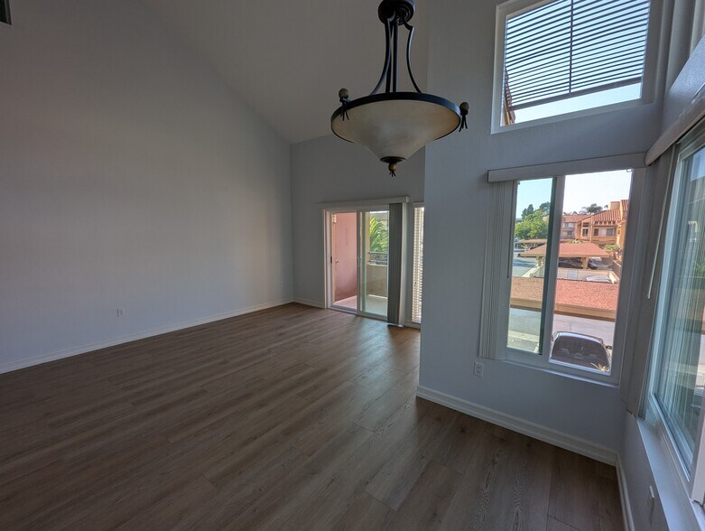 Building Photo - 15377 Maturin Dr