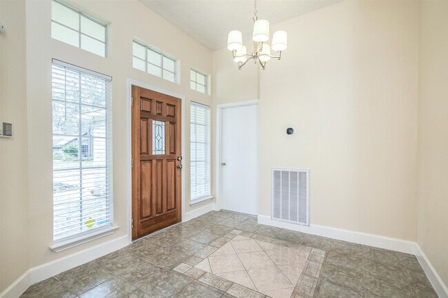 Building Photo - 5434 Garden Village Dr