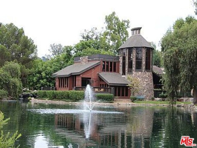 Building Photo - 4105 Summertime Ln