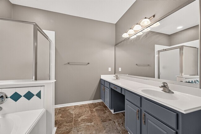 Building Photo - 14402 Barker Pelican Ct
