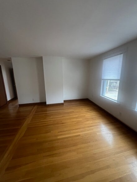 Building Photo - 125 Morrison Ave