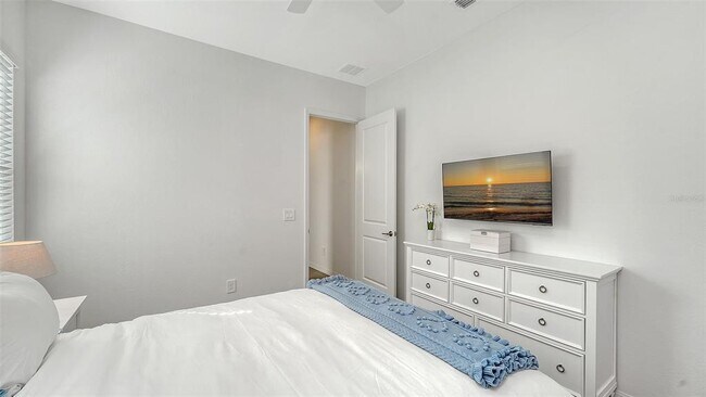 Building Photo - 17160 Albatross Rd