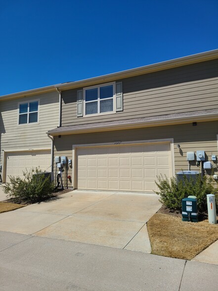 Building Photo - 3080 Peyton Brook Dr