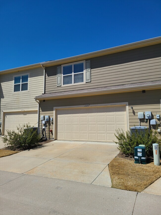Building Photo - 3080 Peyton Brook Dr