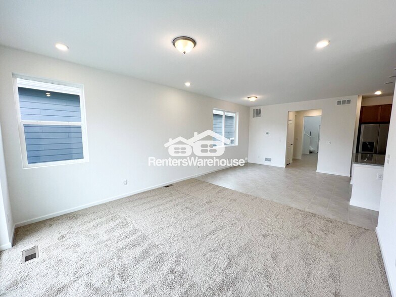 Building Photo - 53 Acorn Crk Ct