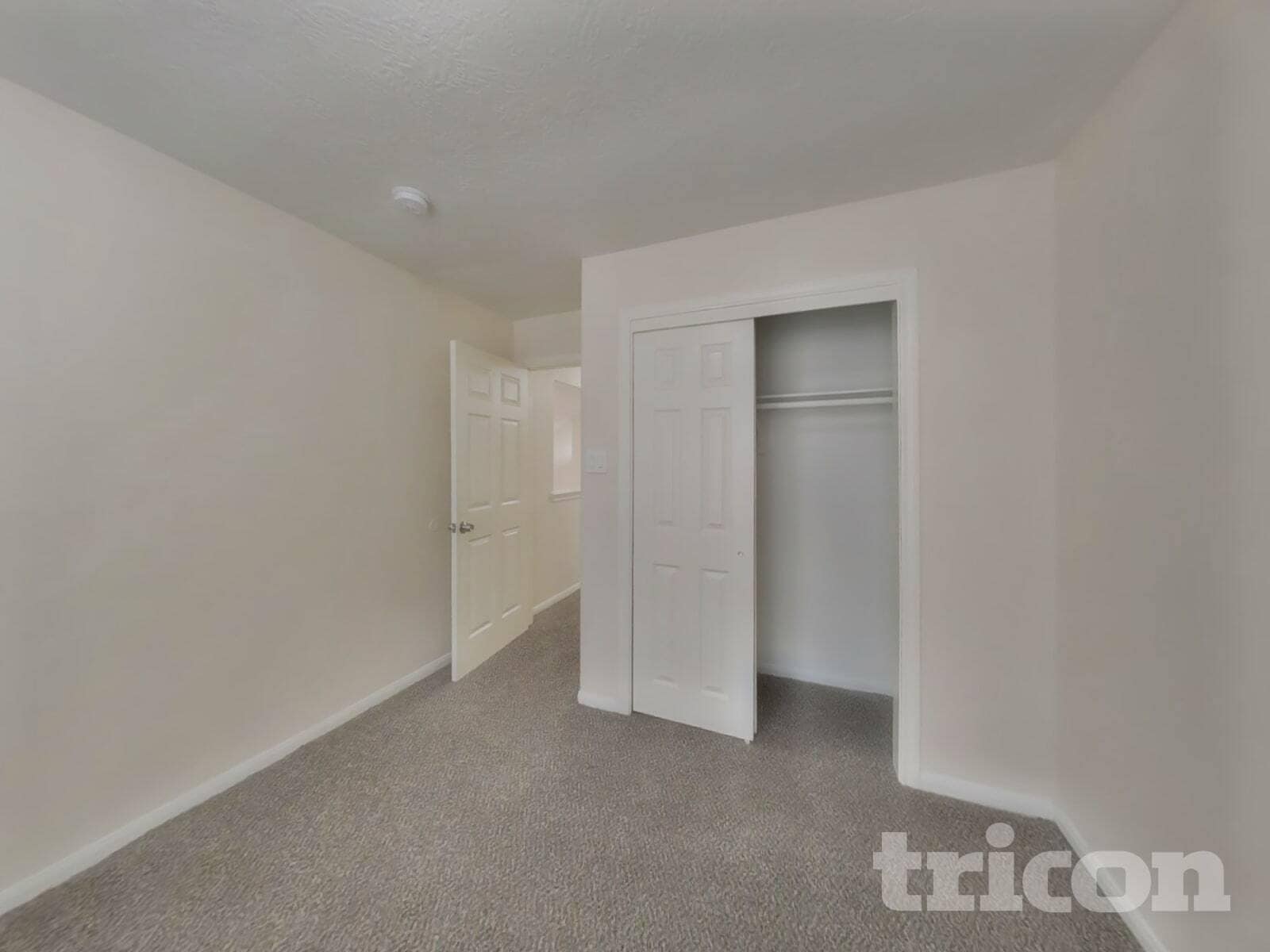 Building Photo - 2906 Crescent Bend Rd