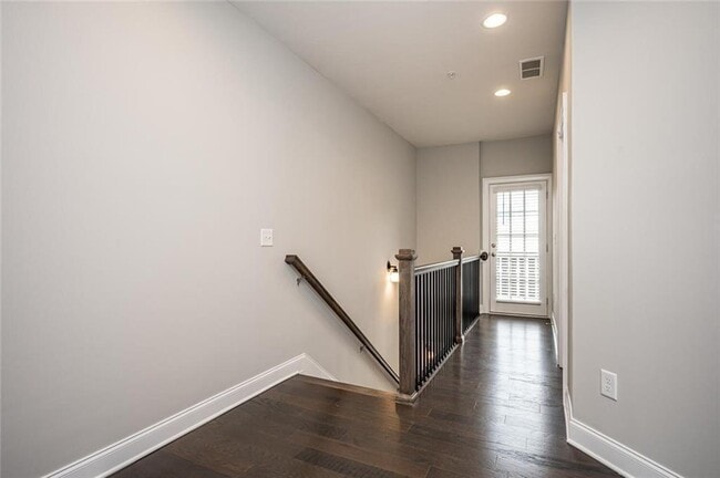 Building Photo - 6655 Sterling Dr