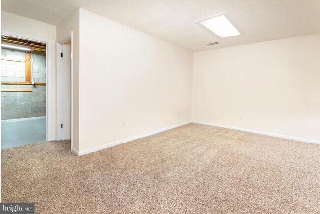 Building Photo - 12313 Cinnamon St