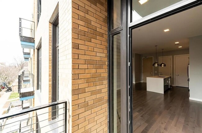 Building Photo - 4101 Laclede Ave