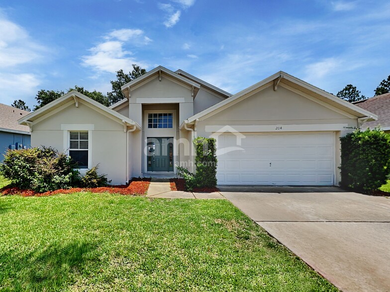 Primary Photo - 204 Silver Palms Cir