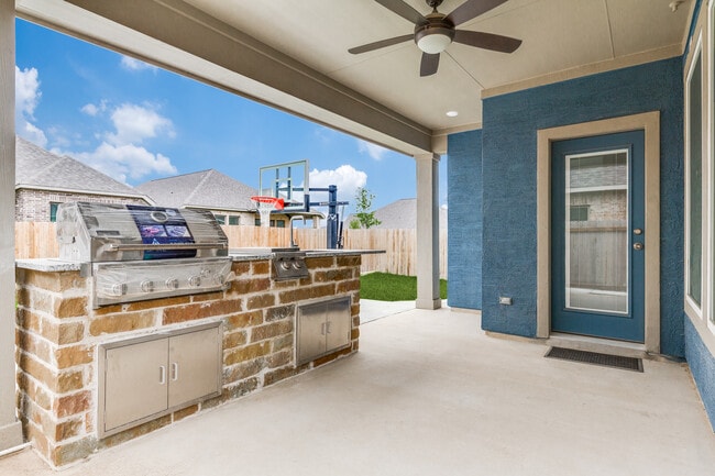 Building Photo - 2618 Suncadia Ln