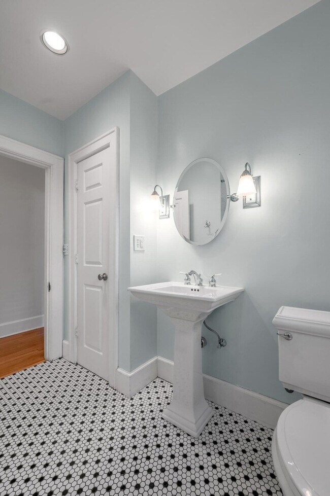 Building Photo - Charming 4Bedroom Stone Home with Detached Guest Apartment & Garage in Chevy Chase