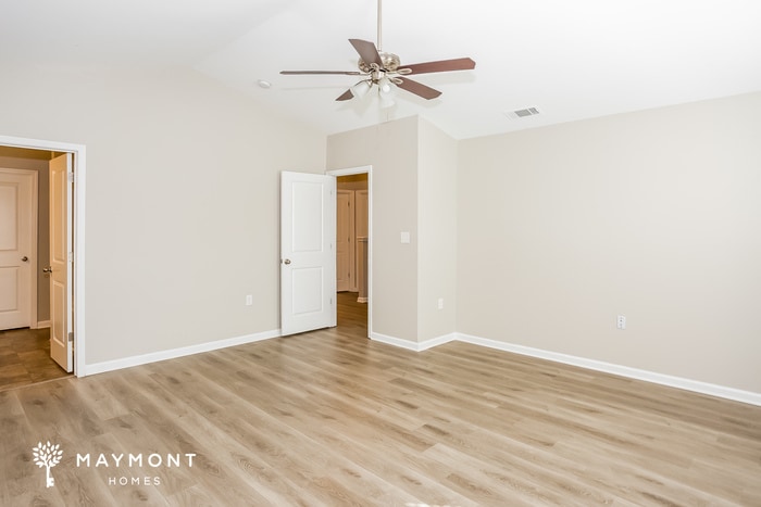 Building Photo - 1402 Kent Downs Ave SW