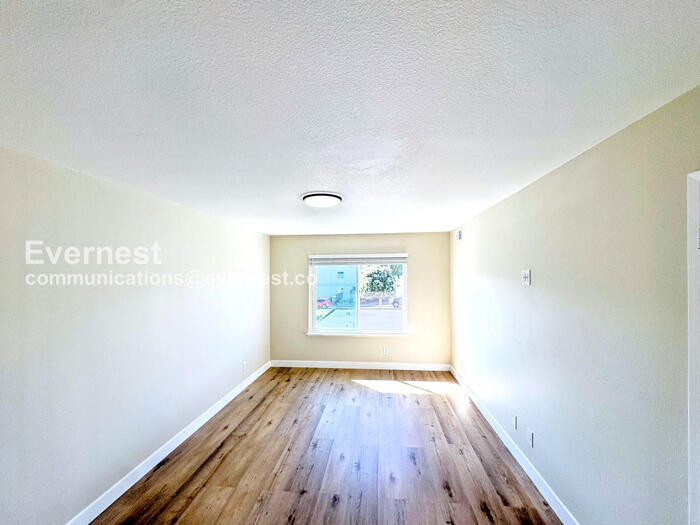 Building Photo - 3766 Callan Blvd